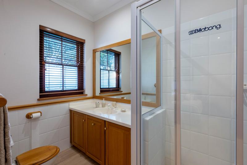 To Let 4 Bedroom Property for Rent in Steenberg Estate Western Cape